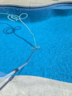 Pool's 🛟💦🛠️