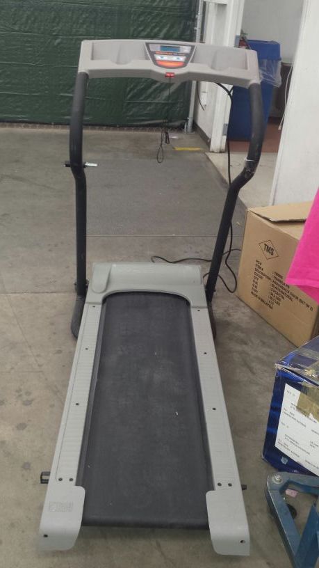 WESLO G30 TREADMILL