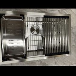 30 X 19 X 9..  Workstation  Kitchen Sink, Stainless  Single Bowl Sink. Cutting Board, Colander, Drying Rack And Bottom Protector