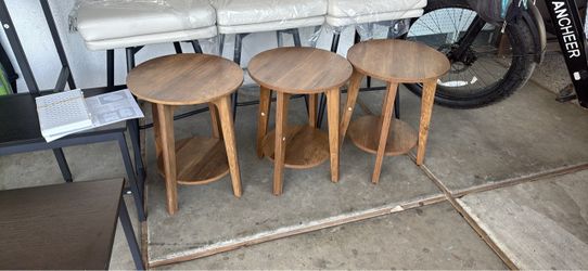 Round Wood Side Tables with Lower Shelf – Set of 3