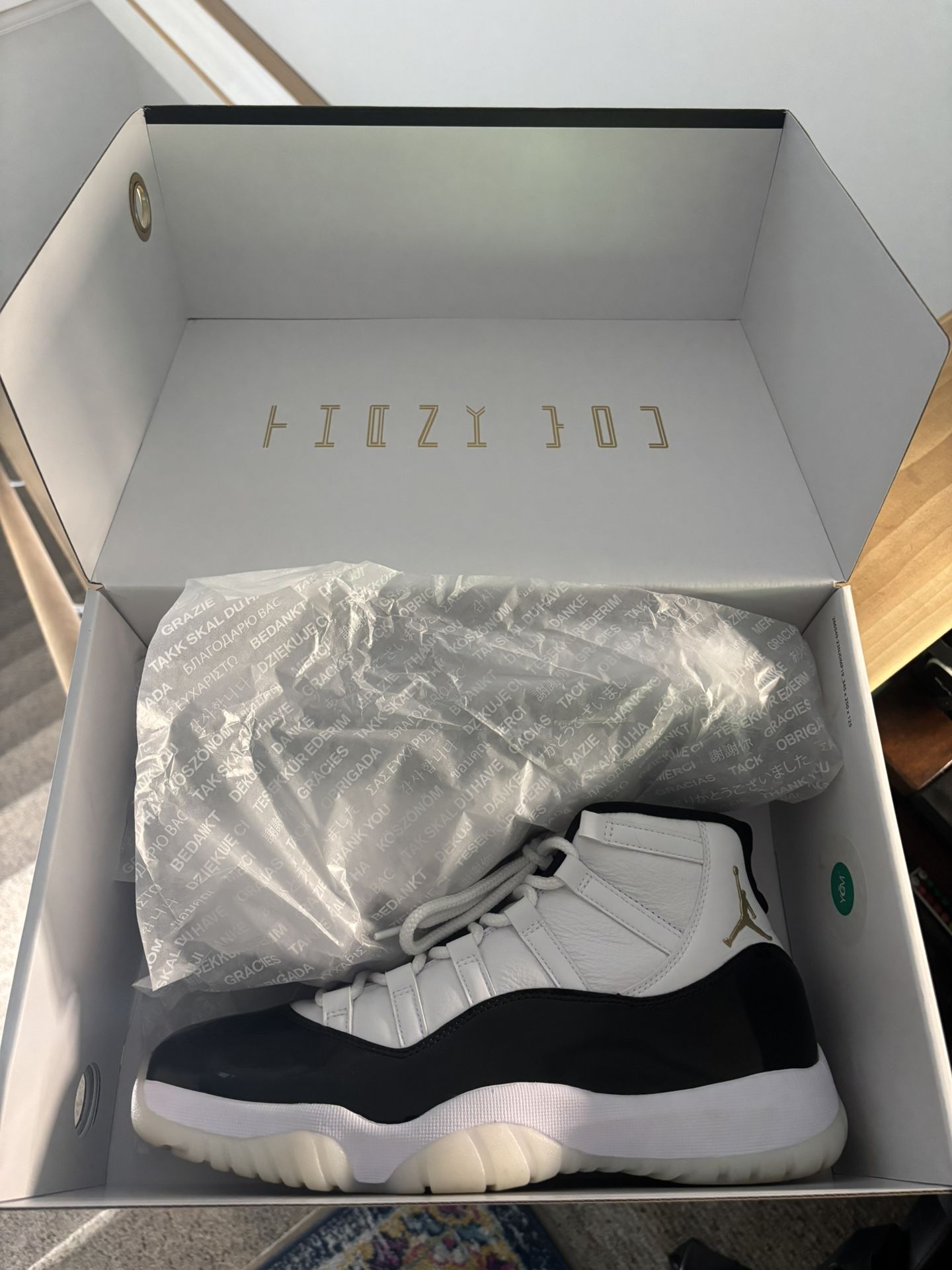 Air Jordan 11 Retro “Gratitude” DS Size 10.5