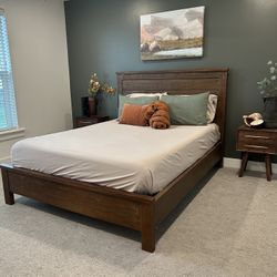 Queen Mattress + Box Spring 