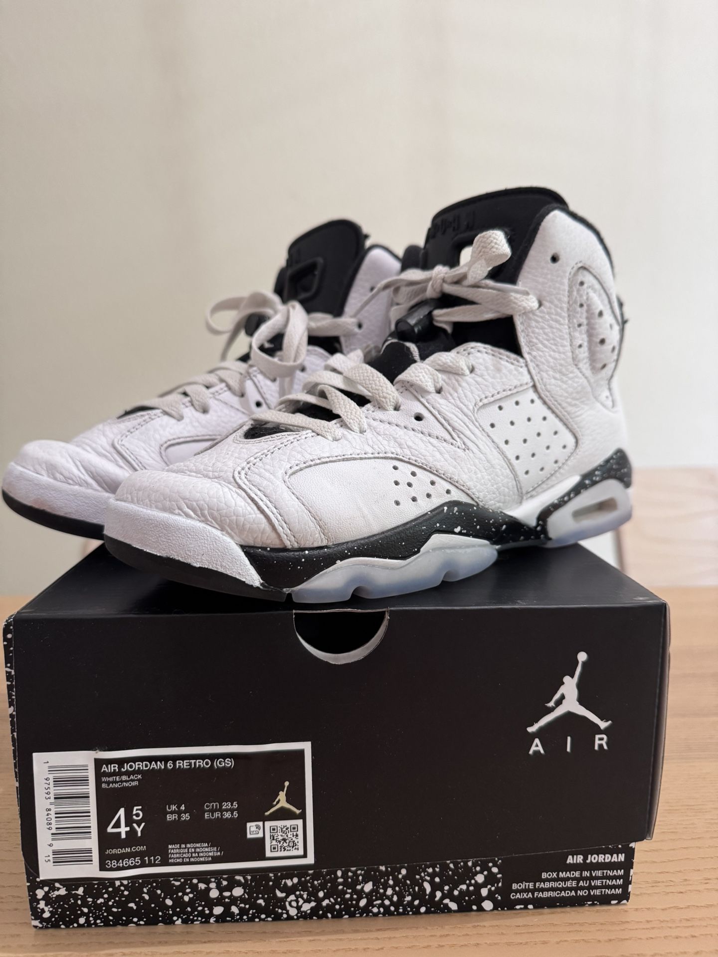 Air Jordan 6 Retro (GS) Youth Size 4.5