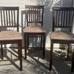 2’ Seat, 1’6” Back, Armless Bar Stools, Set of 3!