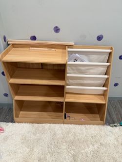 Bookshelf for children
