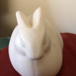 Outdoor rabbit decoration