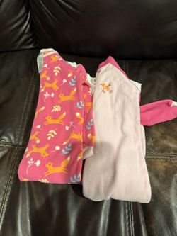 Size 24 M Footie Fleece Pjs!
