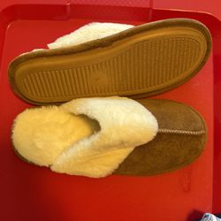 Lightly Worn Comfy Slippers 