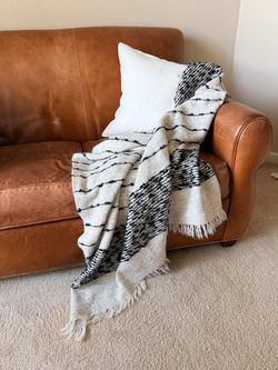 IKEA Cream & Black Woven Throw Blanket with Fringe
