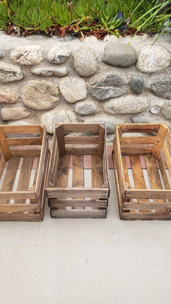 Rustic wood crates set of 3