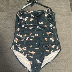 Bathing suit