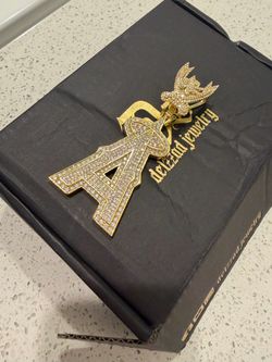 Mossanite pendant