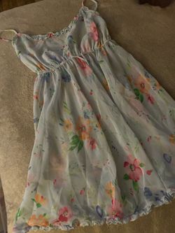 Women's Dress Bundle – 4 Pieces – Size M