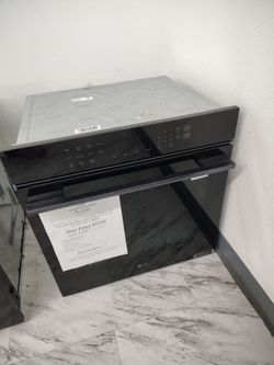 $1159 3.0 CU Ft electric wall oven with sous vide air fry and convection settings