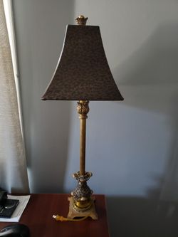 Vintage Cheetah Print Table Lamp
