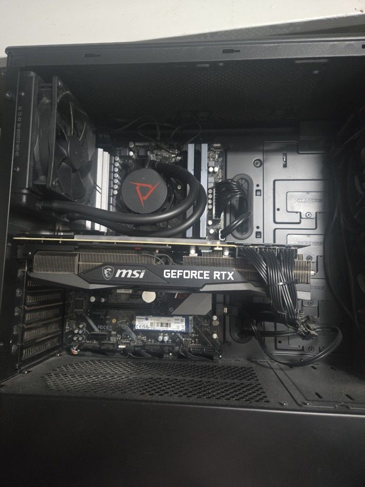 High-End Gaming PC – Ryzen 9 / RTX 3080 / 32GB RAM / 4TB SSD + Monitor & Peripherals