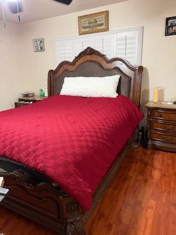 Bedroom elegant set