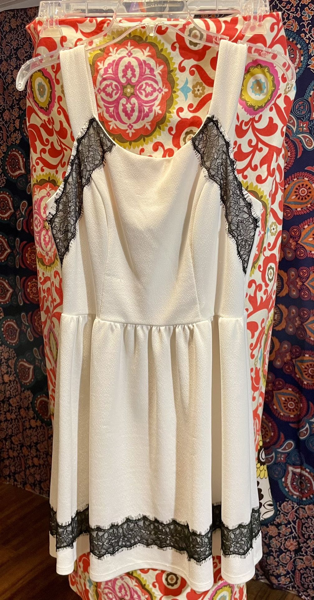 Trixxi Dress Size 9 Lace Detail Black And White 