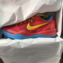 Kobe Eight Year Course Size 10