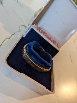 Speidel Gold-Tone Engraved bracelet
