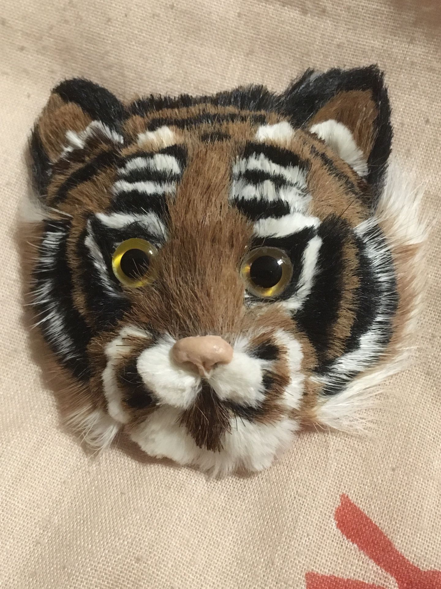 Bengal tiger brooch or pin