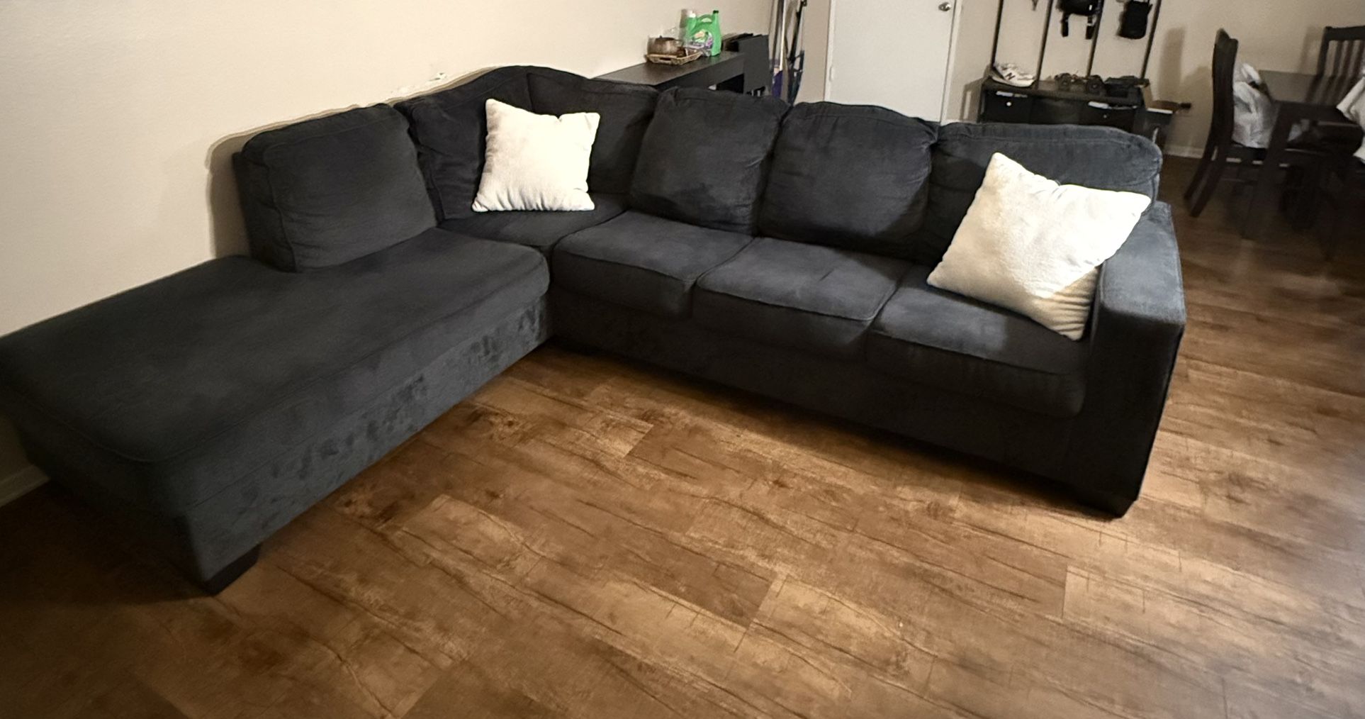 Couch With Pull Out Bed