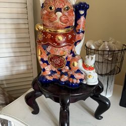 Japanese Kutani Rare Lucky Cat With Kitten Statue 