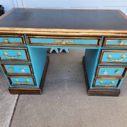 Vintage Hekman Desk Shabby Chic