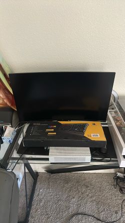 Z Edge Moniter And Keyboard