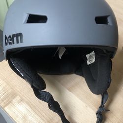 Bern Snow Helmet 
