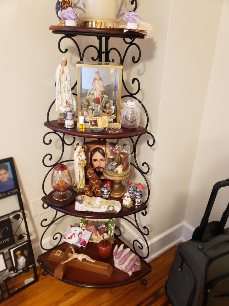corner shelf