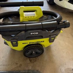 Ryobi ONE+ 6-Gallon Cordless Wet/Dry Vacuum 