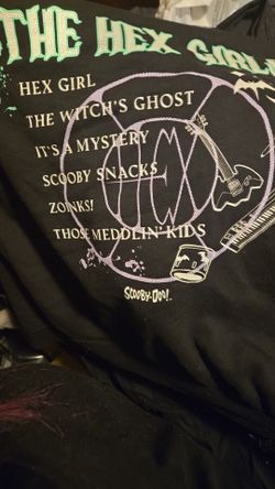 Hex girls hot topic hoodie size L fits like xl