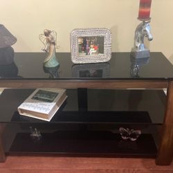 TV stand With Black Glass Tops 3 Tiers 