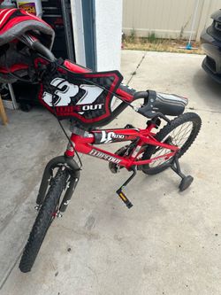 Bike and helmet ⛑️