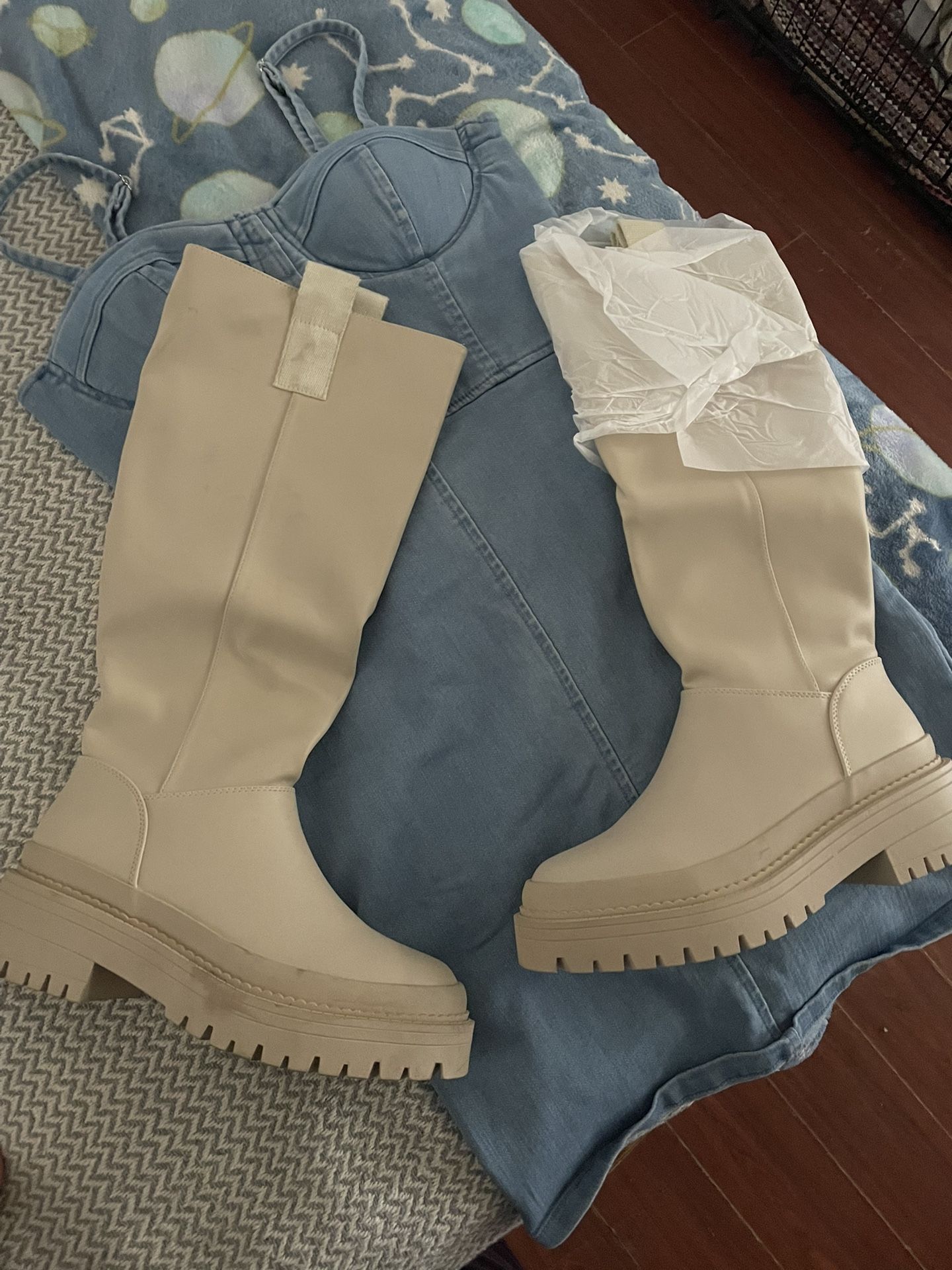 Women’s Boots Size 6.5