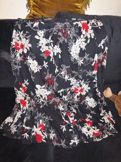 New Notations Woman Blouse (2X)