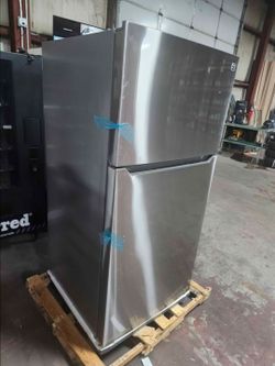 Kenmore 25 cu ft Stainless Steel Top-Freezer Refrigerator