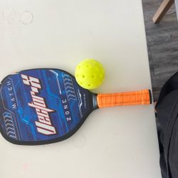 Franklin Pickleball Paddle + Ball – Good Condition