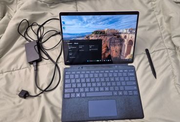 Microsoft Surface Pro X 13" SQ1 8GB RAM 128GB SSD Windows PC Laptop Tablet + Stylus Slim Pen 2 + Charger + Typecover