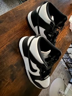 Nike pandas