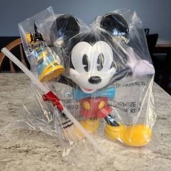 Mickeys 90th Birthday Sipper Cup