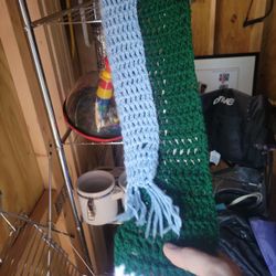 Scarfs 