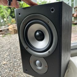 New Polk Audio Monitor 30 II Pair 