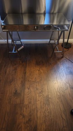 Writing desk or desk w/warranty - $250 OBO