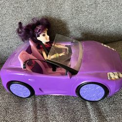 Barbie W/ Car 