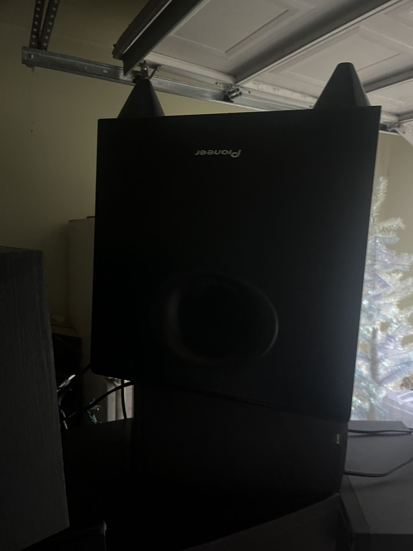 Home Stereo And Speakers