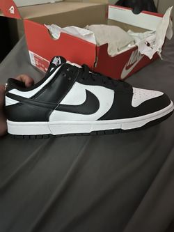 Nike dunk Lows Size 10