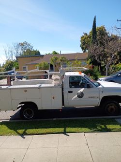 2001 Dodge Ram 3500 Regular Cab & Chassis