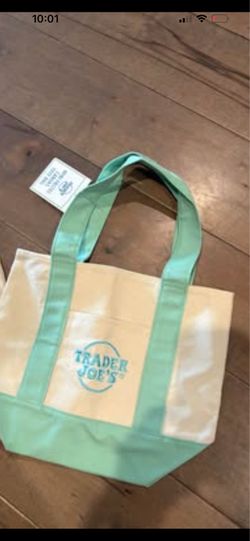 Trader Joe’s mini tote bags